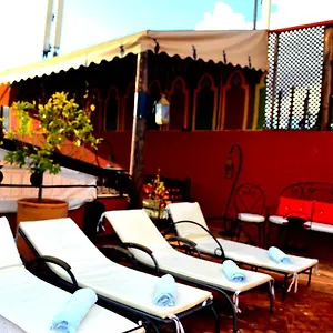 تحقق من التوفر