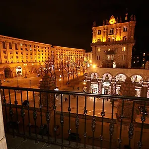 شقة - Kreshchatyk Area, كييف